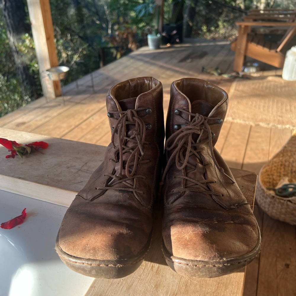 Vivo Barefoot Brown Lace Up Boots